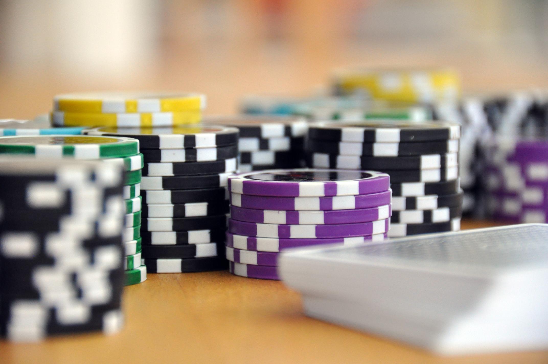 Who are the top 10 most successful roulette players in history?