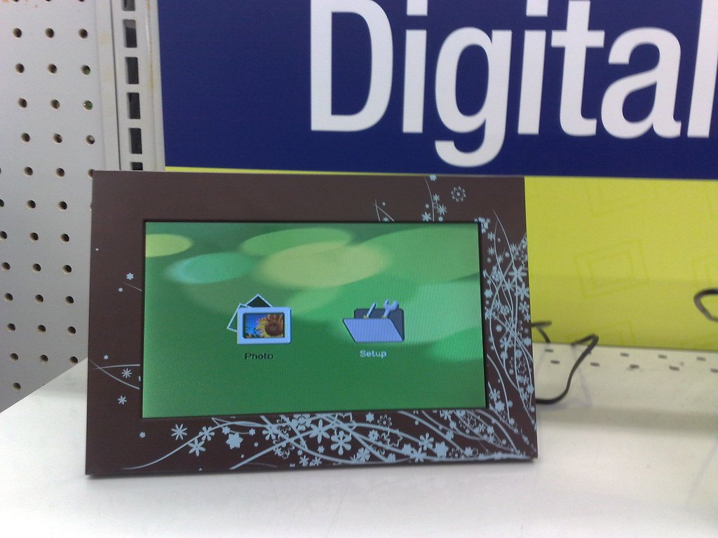 digital photo frame